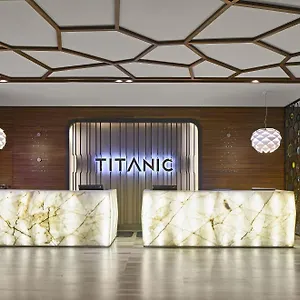 4* Ξενοδοχείο Titanic Chaussee