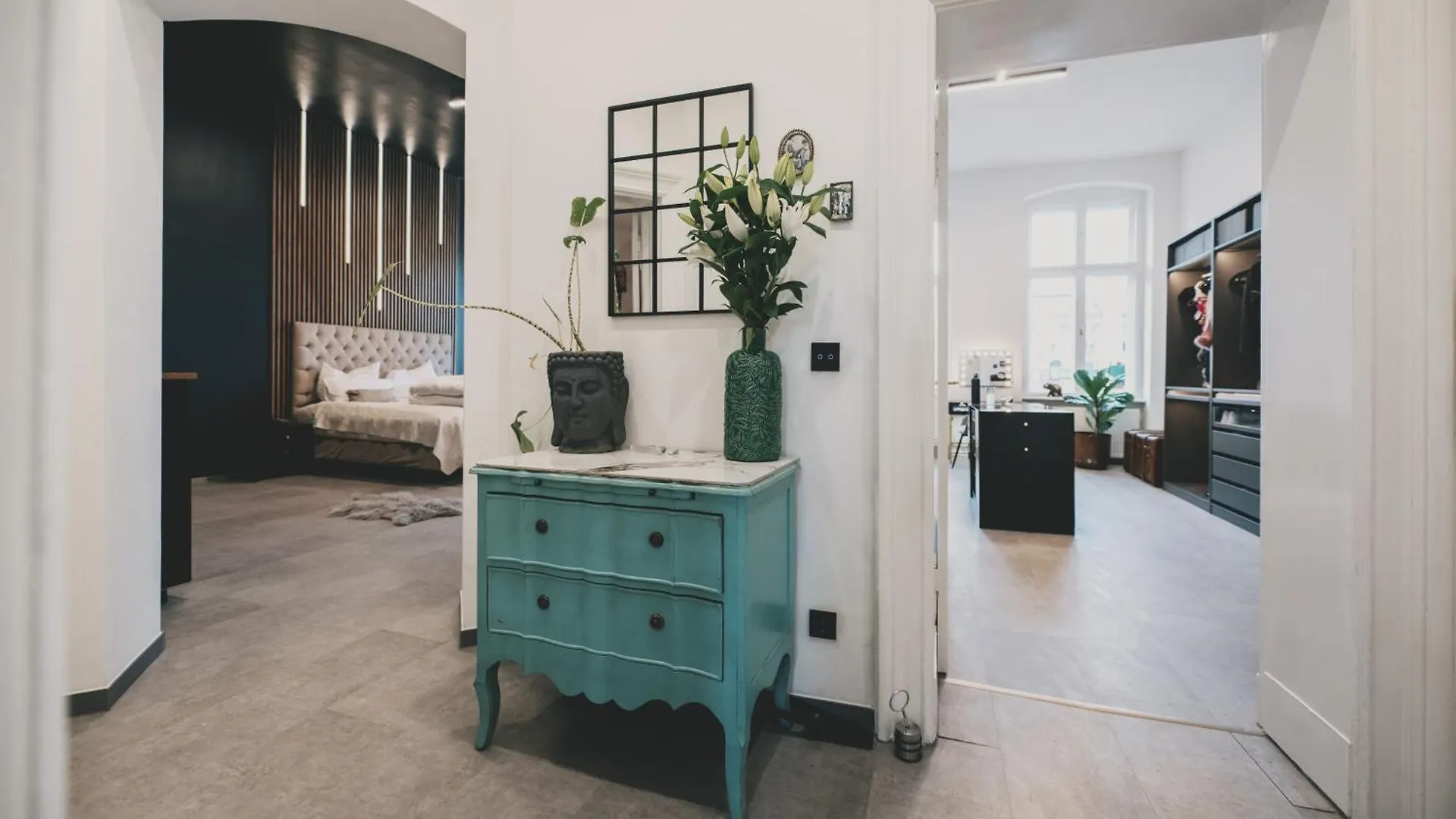 Zentral Gelegenes Apartment Fuer Bis Zu 6 Personen Am Alexanderplatz Berlin 0*,  Germany